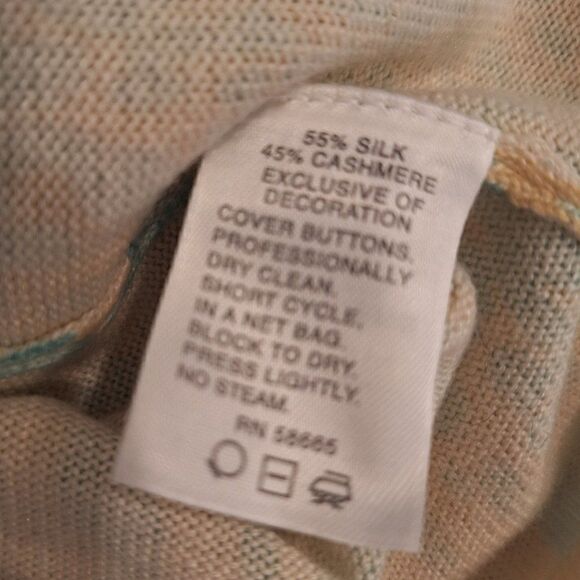 Classiques Entier Long Sleeve‎ Button Down  Cardigan size s/p - Picture 4 of 6